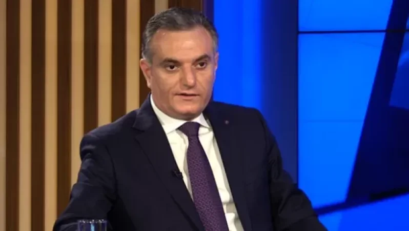 Ֆանտաստիկ կառավարություն է, Նիկոլը չի հասցնում պաշտոնյաներ նշանակի. Արտակ Զաքարյան