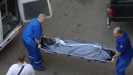 Շենքի բակում հայտնաբերվել է ցած նետված քաղաքացու դին