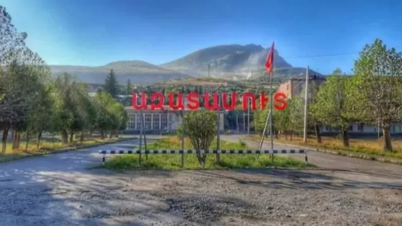 «Ամբողջ մարզը ահաբեկված է, ռուս խաղապահներ էին եկել Ազատամուտ համայնք և չափագրումներ էին կատարում». Ազատամուտի բնակիչ. Փաստինֆո