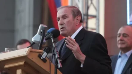 Ինձ համար լիովին հասկանալի է զինվորականության բարձրագույն հրամկազմի վրդովմունքը. Լևոն Տեր-Պետրոսյան