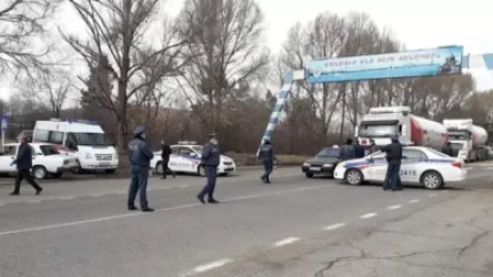 Գրանցվում են մեր հայրենակիցների կողմից ՍՈՒՏ խոսելու բազմաթիվ դեպքեր. մարզպետ Սանոսյանը՝ անցակետով անցնող քաղաքացիների մասին