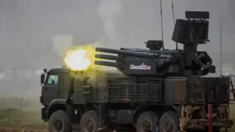 Ռուսական «Պանցիր» -ի վրա 20  Bayraktar է հարձակվել