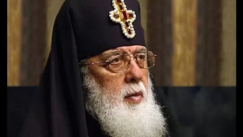 Իլյա 2-րդի նկարը կտեղադրվի արտերկրից Վրաստանի քաղաքացիներին հայրենիք բերող բոլոր ինքնաթիռներում