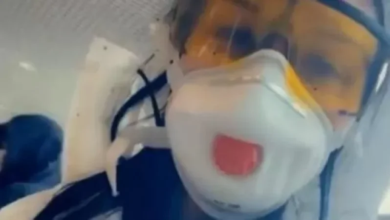 Երգչուհի Անահիտ Սիմոնյանին մեկուսացրել են