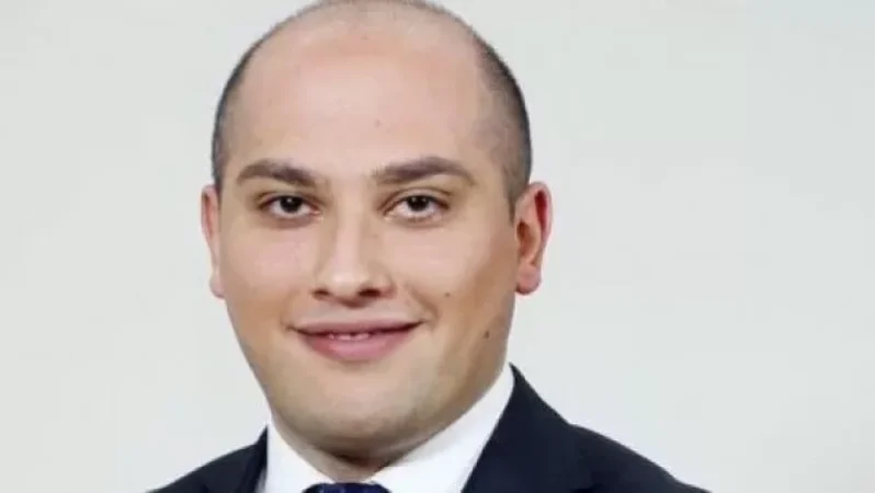 Քաղաքապետարանի ղեկավար կազմը չի փոխանցել ինձ հասանելիք պարգևավճարի գումարը. աշխատակից