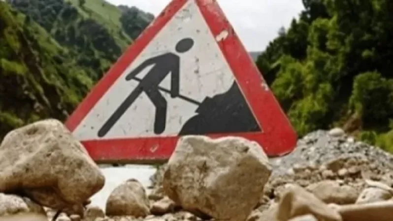 Քարաթափման հետևանքով փակ է Բագրատաշեն-Ալավերդի ավտոճանապարհը