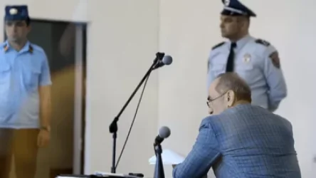 Ներկա չէին ամբաստանյալներ Ռոբերտ Քոչարյանը, Սեյրան Օհանյանը. դատական նիստը նորից հետաձգվեց