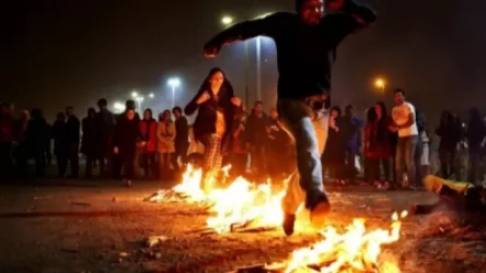 Իրանում կրակի տոնի ընթացքում զոհվել է 9, վնասվածքներ ստացել՝ ավելի քան 1800 մարդ