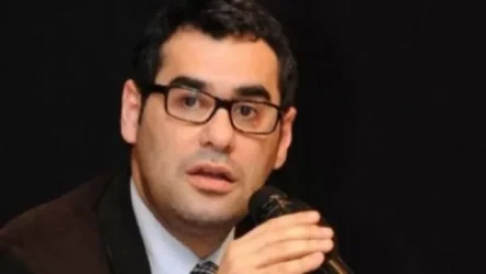 Թուրքիայում ձերբակալել են ծաղրանկար հրապարակած լրագրողին, նրան սպառնում է ազատազրկում