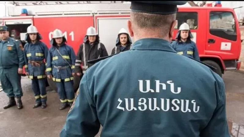 Հրդեհ՝ Արարատյան փողոցում. կատարվում է բնակիչների տարահանում