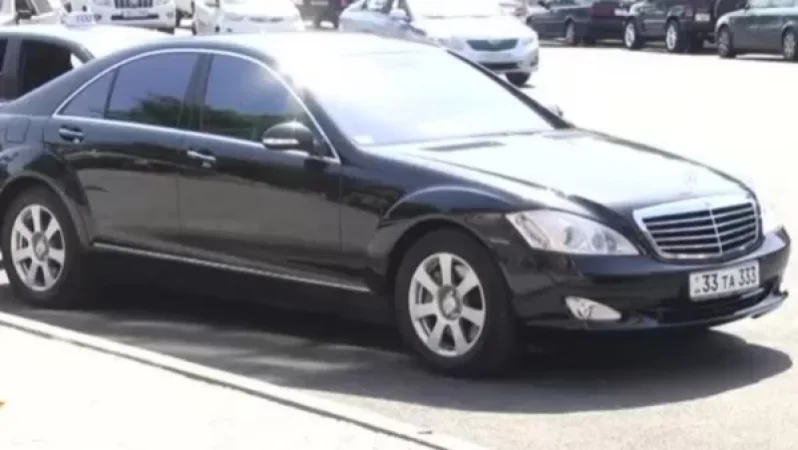 «Գոլդ» համարանիշներով մեքենաների վարորդները փաստի առաջ են կանգնել. նոր բունտ է հասունանում. «Ժողովուրդ»