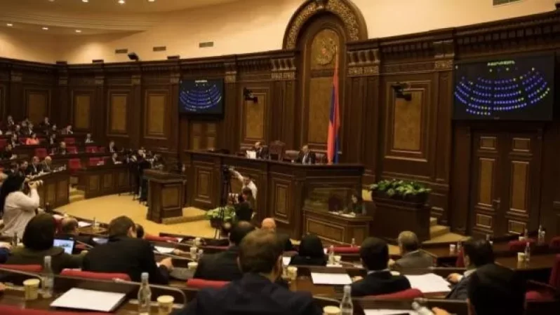 «Իմ քալը» խմբակցությունը 20 րոպե ընդմիջում խնդրեց