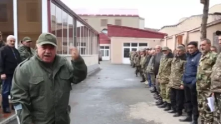 Մեր բանակը այսօր վիրավոր է, պետք է կանգնենք մեր բանակի կողքը, մինչեւ առողջանա. Սասուն Միքայելյան