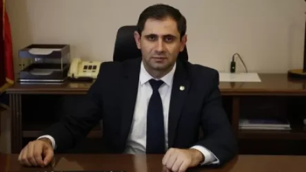 Փաշինյանը Սուրեն Պապիկյանին 5 օրով արձակուրդ է տվել