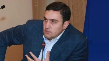 Մենք չգիտենք, թե Հայաստան ներթափանցած պակիստանցիները Թուրքիայի հրահանգով երբ կպայթեցնեն երկիրը. Արթուր Ղազինյան