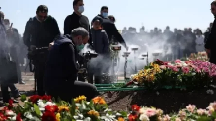 Վարչապետ Փաշինյանը հարգանքի տուրք մատուցեց Արցախյան պատերազմում զոհված մեր հերոսների հիշատակին