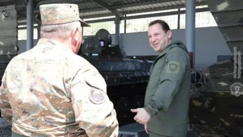 Տոնոյանն անակնկալ ստուգայցով եղել է զինված ուժերի զորամասերից մեկում