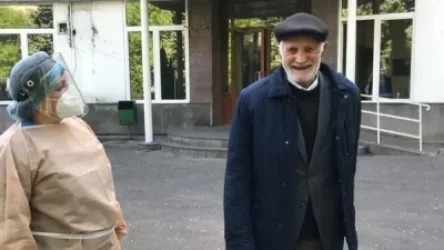 96-ամյա Սերյոժան բուժվել է կորոնավիրուսից