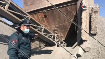 Ավազահանքից  բունկերից փրկարարները դուրս են բերել 22-ամյա աշխատակցի դին