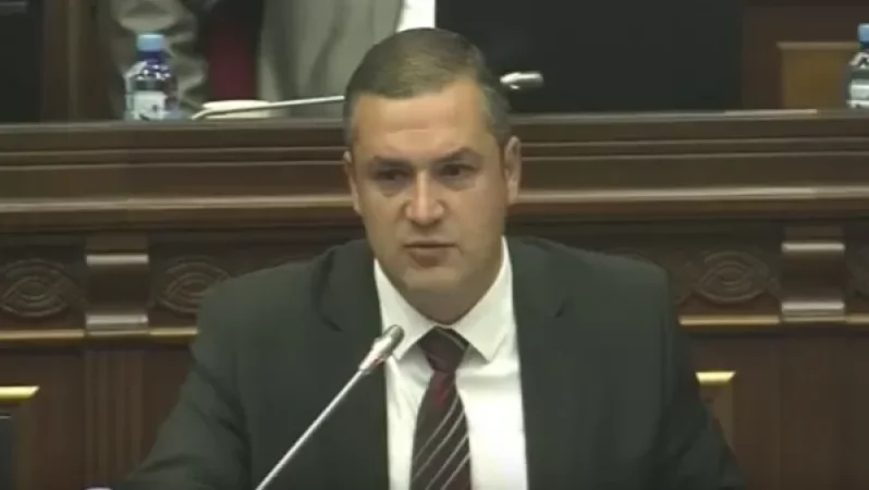 Ուրիխանյանը մանդատը վայր դնելու դիմում չի ներկայացրել ԱԺ