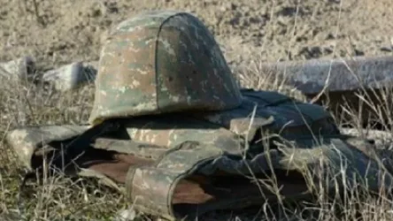 Ցանկացել է քնել կրտսեր սերժանտի մահճակալին, վեճն ավարտվել է ինքնասպանությամբ. գործը դատարանում է