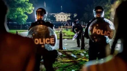 Վաշինգտոնում սահմանվել է պարետային ժամ. կրքերը չեն հանդարտվում