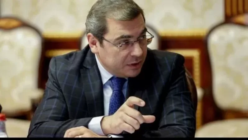 ՀՐԱՏԱՊ. Դավիթ Անանյանն աշխատանքից ազատման դիմում է ներկայացրել. նրա գրառումը