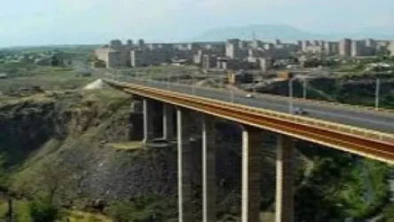 Քաղաքացին փորձում է նետվել Դավիթաշենի կամրջից