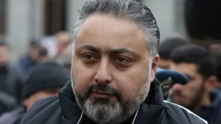 Վիկտոր Մնացականյանը կլքի՞ պաշտոնը