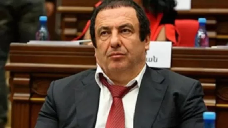 ՀՐԱՏԱՊ․ Գլխավոր դատախազը միջնորդագիր է ներկայացրել Գագիկ Ծառուկյանի ազատազրկելու վերաբերյալ