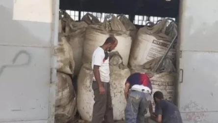 Բեյրութի նավահանգստի պահեստի նախկին աշխատակիցն ուշագրավ բացահայտումներ է արել. սելիտրան պահվել է պայթուցիկներով լի տոպրակների կողքին