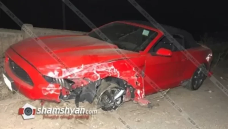 Երևանում բախվել են Ford Mustang-ն ու թիվ 72 երթուղին սպասարկող ГАЗель-ը. կա վիրավոր