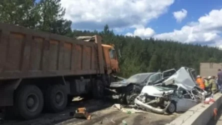 ՏԵՍԱՆՅՈՒԹ. Չելյաբինսկի մարզում առանց արգելակների բեռնատարը մխրճվել է հինգ ավտոմեքենայի մեջ. կան զոհեր