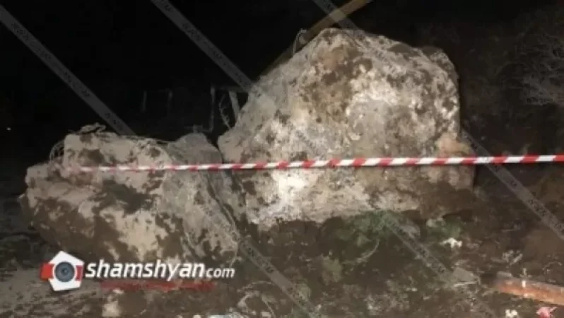 Կոտայքի մարզում մոտ 25 տոննա կշռով ապառաժ քարերը թափվել և վնասել են Նուռնուս գյուղը սնուցող գազատար խողովակները