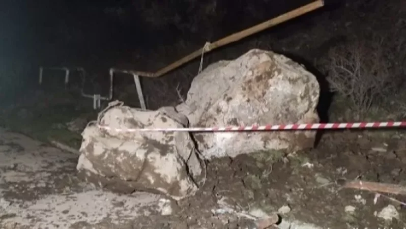 Քարաթափման հետևանքով գազատար խողովակը վնասվել է, գյուղի գազամատակարարումը՝ դադարեցվել․ ԱԻՆ