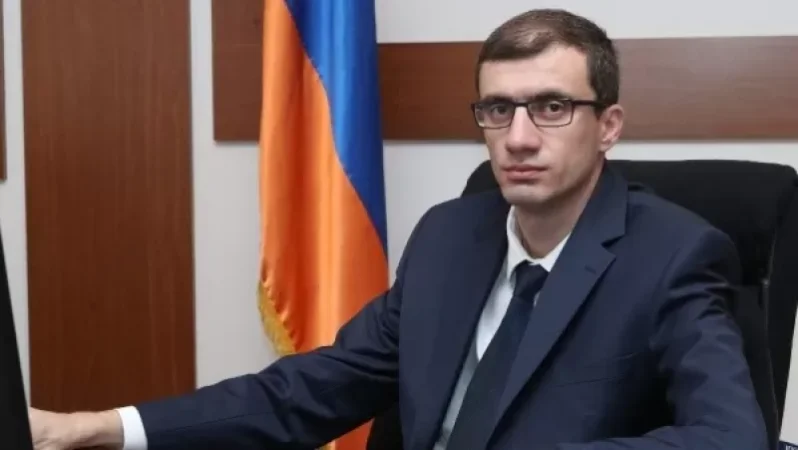 Արցախից 9000 ընտանիք այս պահին չունի մշտական բնակության վայր. նախարար