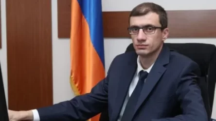 Արցախից 9000 ընտանիք այս պահին չունի մշտական բնակության վայր. նախարար