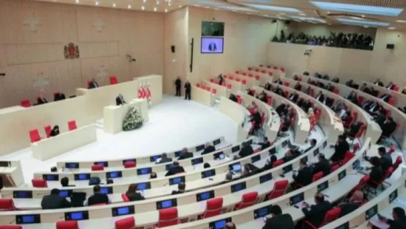 Վրաստանի խորհրդարանն առաջին ընթերցմամբ ընդունել է ընտրական համակարգի մասին սահմանադրական փոփոխությունների նախագիծը