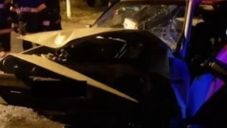 Վթար՝ Վերին Արտաշատում. բախվել են «ՎԱԶ-2106»-ը, «ՎԱԶ-2109»-ը և «Ford Mondeo»-ն