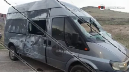 Կոտայքում բախվել են Ford Transit-ն ու ՌԴ քաղաքացու Mercedes Actros-ը. 3 մարդ հոսպիտալացվել է