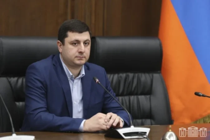 Իշխանությունը` կոնկրետ դեմքերի «գծերից գցում է»․ Աբրահամյան