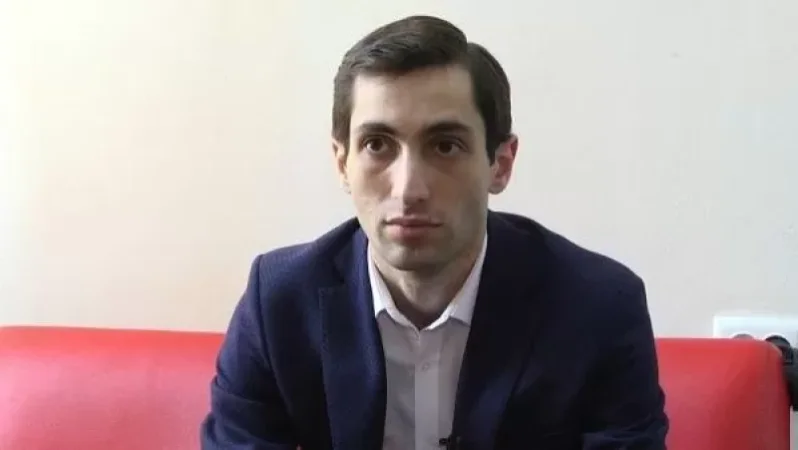 Սայաթ Շիրինյանին փոխանցեք՝ հայտարարության համար պագոնների աստղերը պետք է կախվեն ականջներին