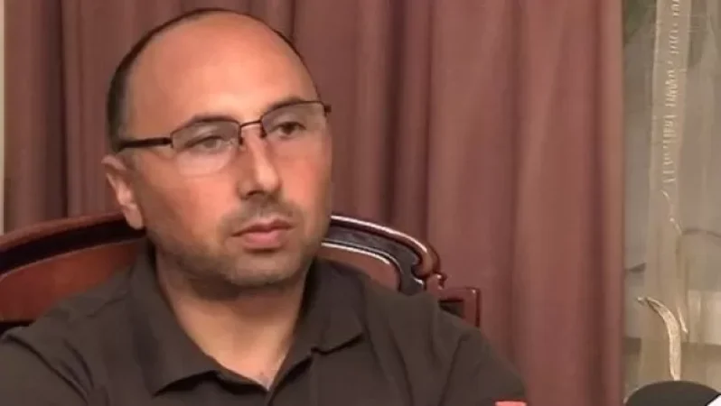 Ինչու՞ եք ծնողներին ուղղորդել ՊՆ-ի վարչական շենք, երբ բանակցողը կառավարությունն է. Հովհաննիսյան