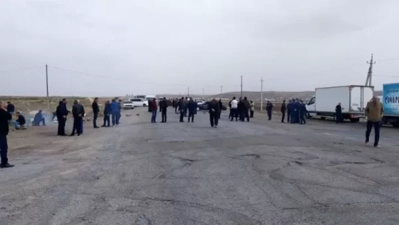 Գերիների հարազատները բացեցին Շիրակի մարզի բոլոր ճանապարհները