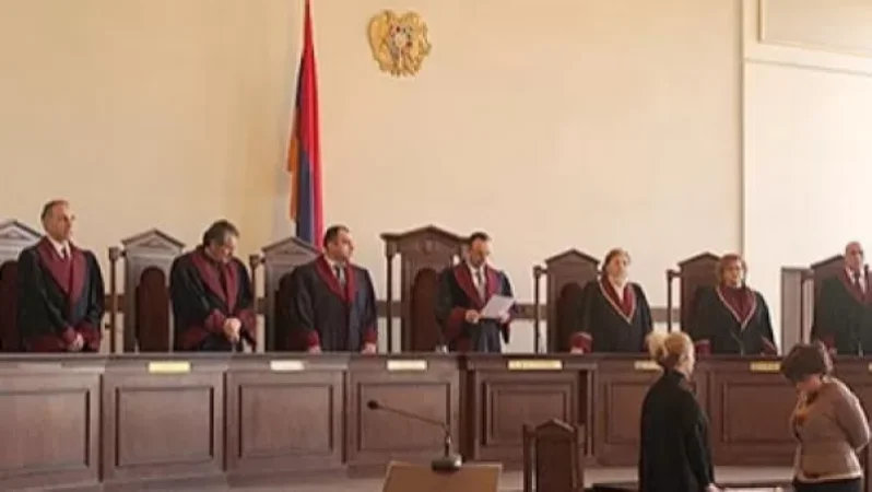 ՍԴ որոշ անդամներ որոշել են տապալել ՍԴ աշխատանքը. ովքեր են ներկա եղել նիստին. «Ժամանակ»