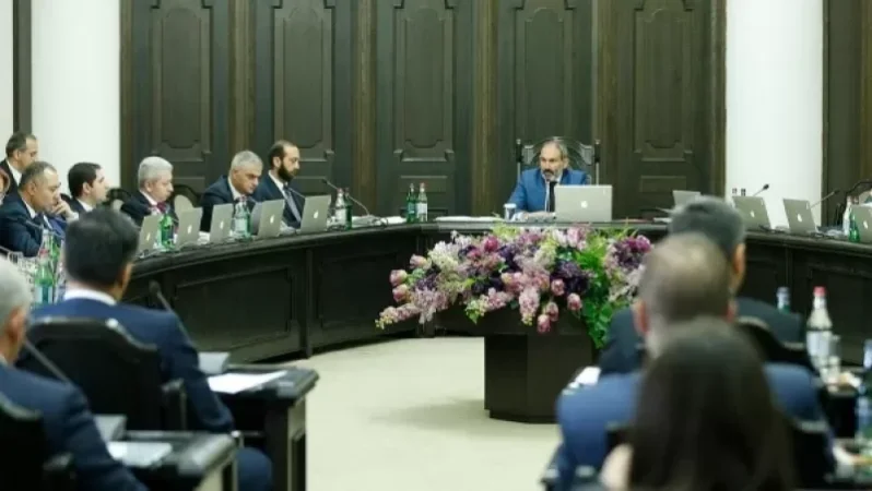 Կառավարությունն առաջարկում է ոչ աշխատանքային օրերի ցուցակից հանել հունվարի 2-ը, 3-ը, 4-ը, 5-ը, 7-ը