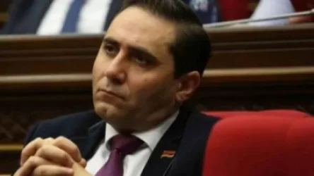 Ի՞նչ է նշանակում «ժողովուրդներին նախապատրաստել խաղաղությանը».Արման Աբովյանը՝ իշխանություններին