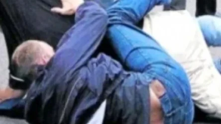 Երեք ընկերներով ծեծել են խանութի տիրոջը, ապա կրակել հրազենից. նրանք կոշեցիներ են