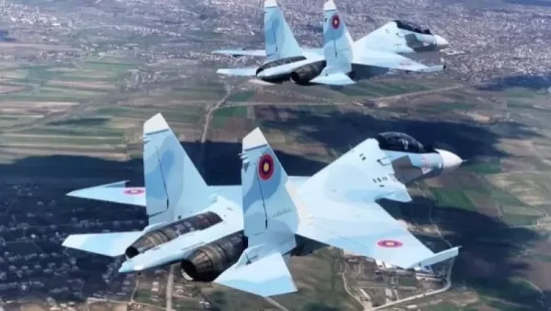 Դավիթ Տոնոյանը հանդիպել է ՌԴ առաջատար օդաչու-փորձարկողների հետ