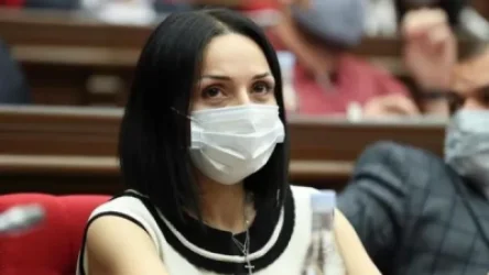 ԱԺ «Իմ քայլը» դաշինքի պատգամավոր Ծովինար Վարդանյանի կորոնավիրուսի թեստի պատասխանը բացասական է